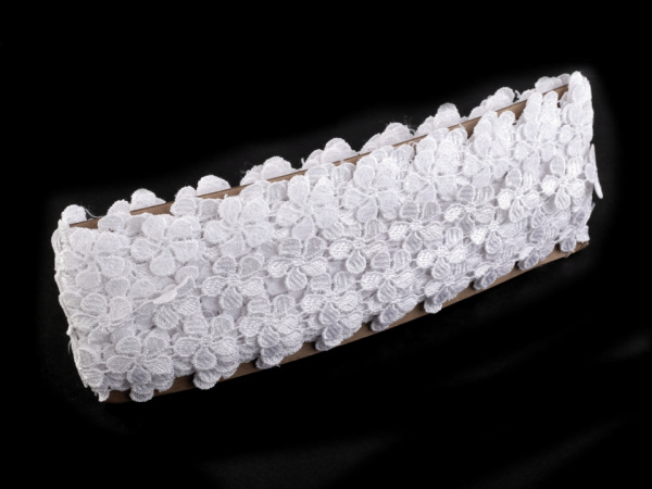 Vzdušná krajka / vsadka šíře 24 mm květy