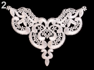 Krajková aplikace / vsadka na košilky