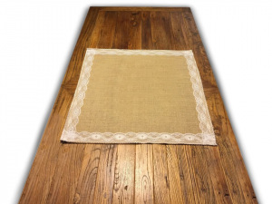 Jutový ubrus s krajkou 70x70 cm