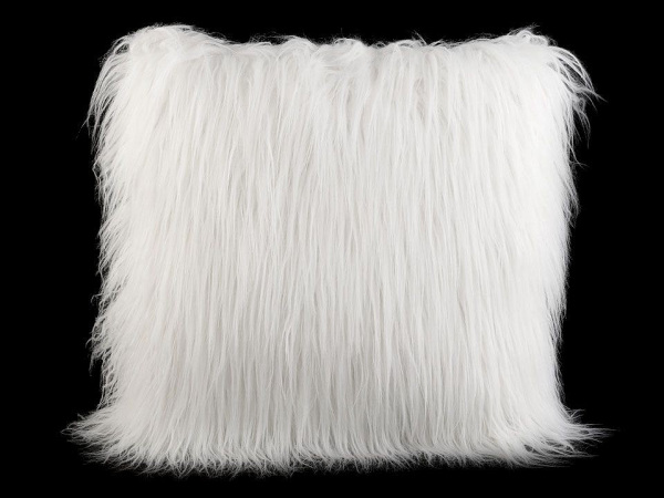 Chlupatý dekorační polštář s výplní