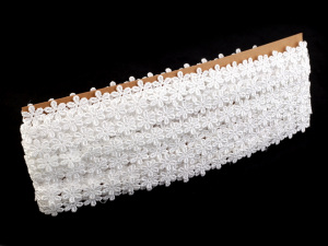 Vzdušná krajka / vsadka šíře 15 mm květy