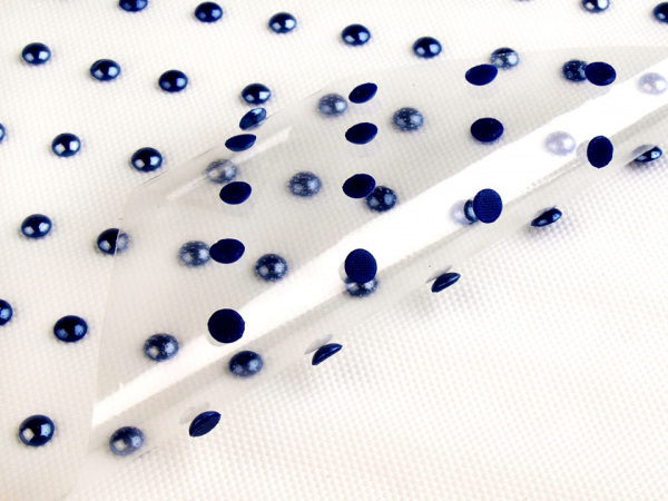 Nažehlovací perly velikost SS26 na přenášecí fólii