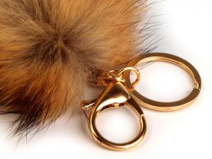 Kožešinová bambule na kabelku z mývalovce