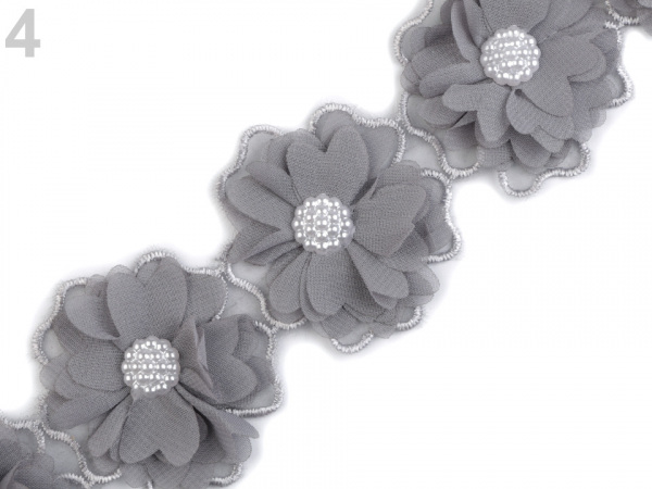 Prýmek květy s perlami šíře 58 mm