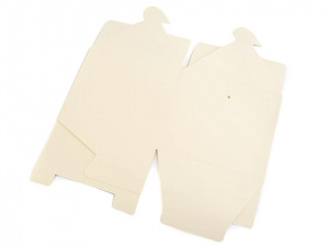 Papírová krabička se srdcem