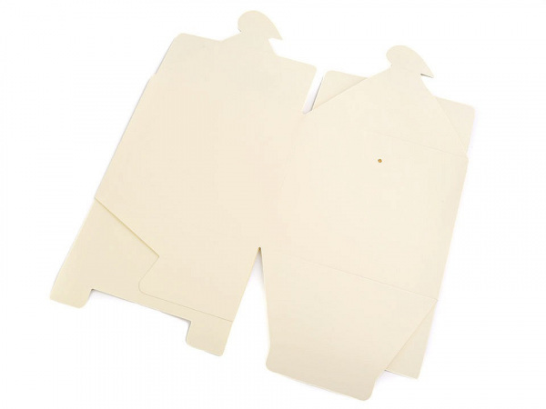 Papírová krabička se srdcem