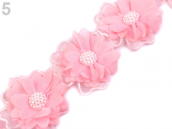 Prýmek květy s perlami šíře 58 mm