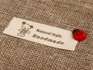 Dárkový pytlík s beruškou 9,5x13 cm imitace juty