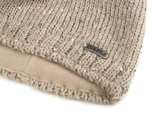 Dámská zimní čepice s flitry Capu