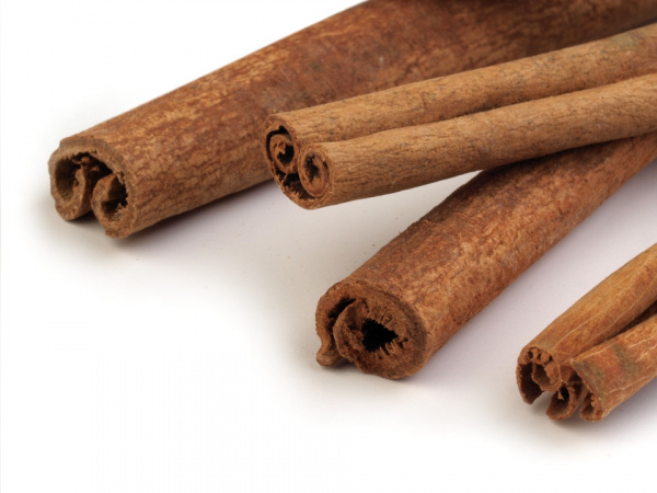 Dekorační skořice 8 cm