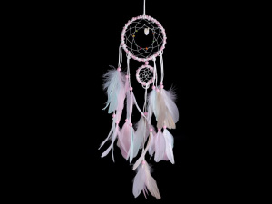 Lapač snů s korálky a peřím