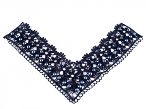 Krajková aplikace / vsadka s perlami