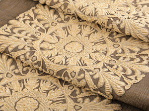 Běhoun / ubrus s mandalou 32x200 cm