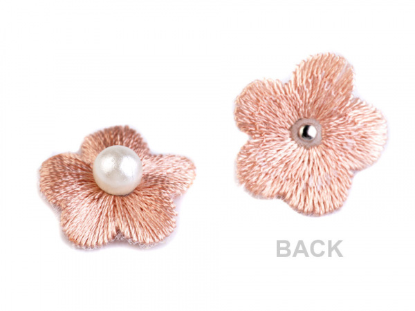Vyšívaný květ Ø20 mm s perlou