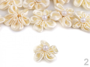 Saténový květ Ø25 mm s perlou