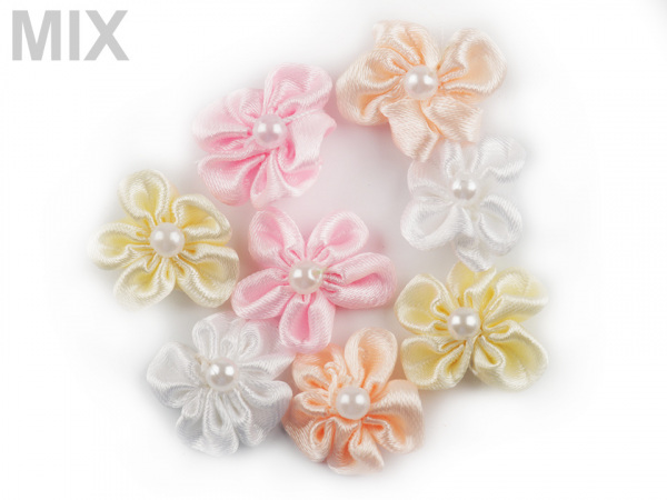 Saténový květ Ø25 mm s perlou