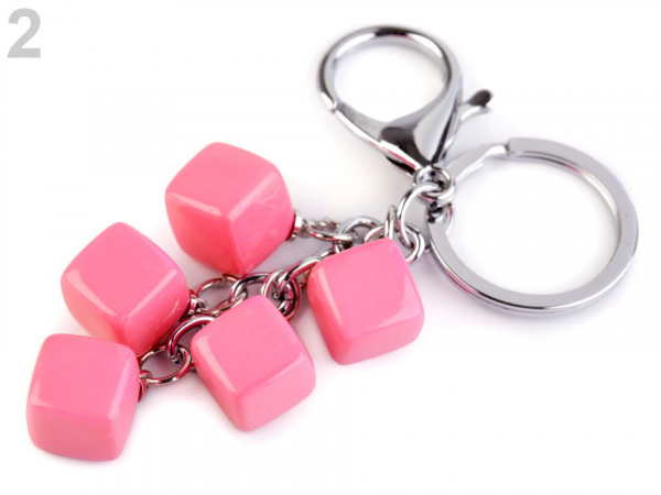 Přívěsek na kabelku / klíče kostka