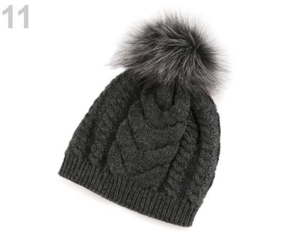 Dámská zimní čepice s bambulí