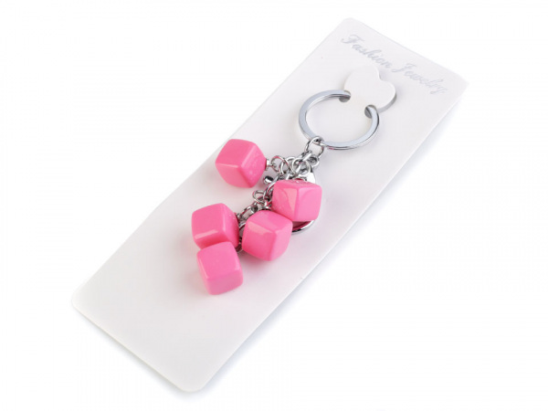Přívěsek na kabelku / klíče kostka