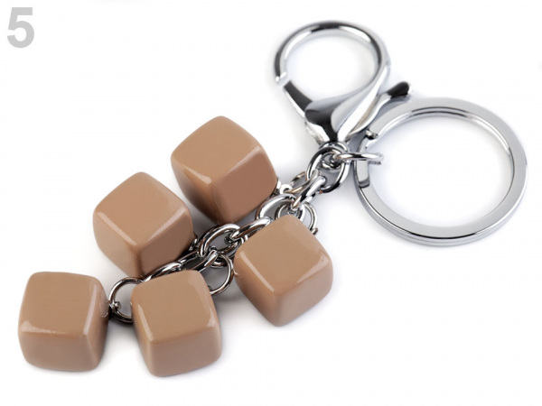 Přívěsek na kabelku / klíče kostka