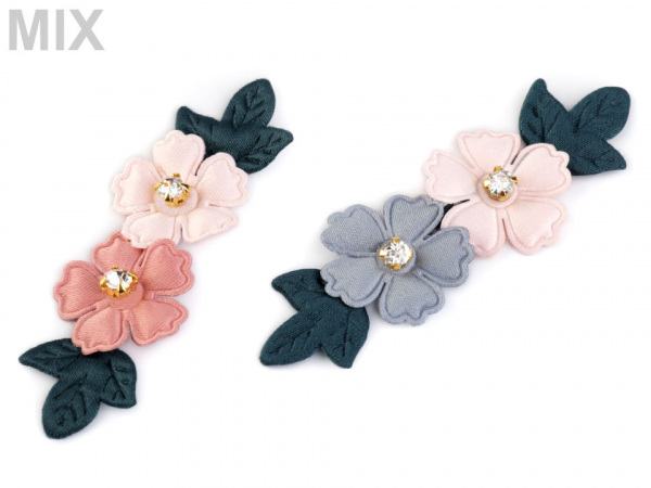 Textilní aplikace / nášivka květy s kamínky