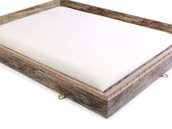 Rám / nástěnka k aranžování 35x45 cm