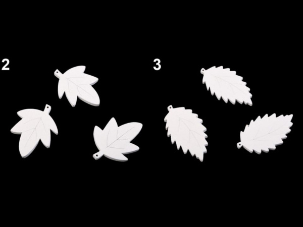 Dřevěné listy k zavěšení / k nalepení / k domalování