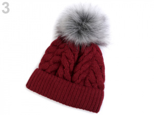 Dámská zimní čepice s bambulí