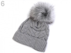 Dámská zimní čepice s bambulí