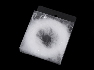 Vánoční peříčkový věneček s perlami Ø10 cm