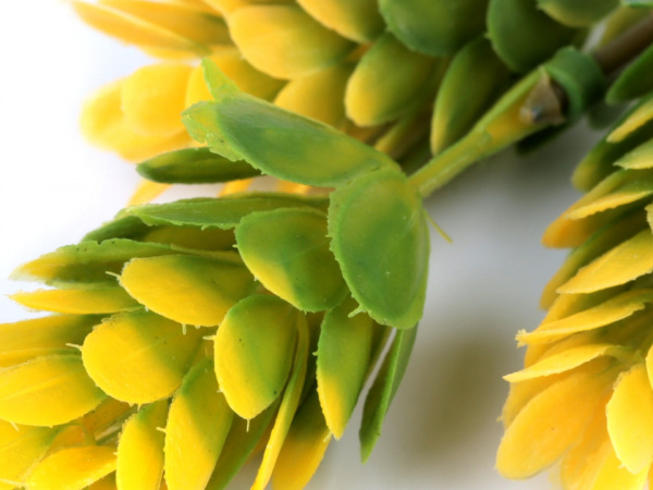 Umělý chmel k aranžování