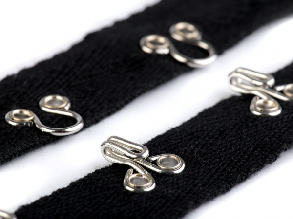 Lampas / prýmek -  háčky a očka na stuze šíře 20 mm