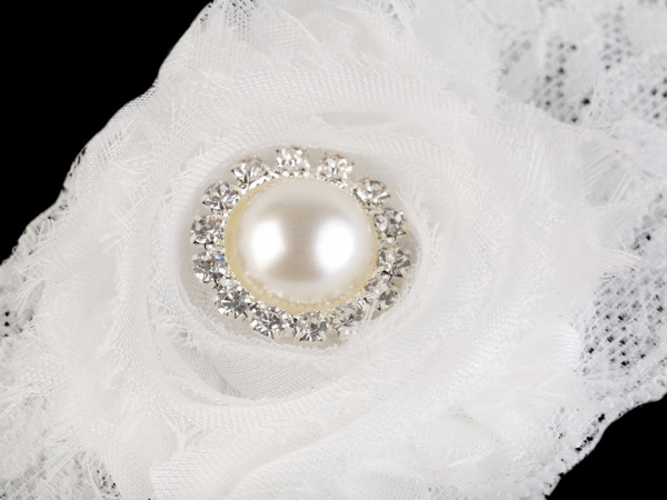 Svatební podvazek krajkový šíře 6 cm