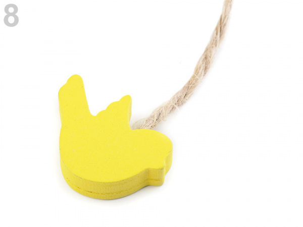 Dřevěný ptáček, motýl, květ, srdce s provázkem