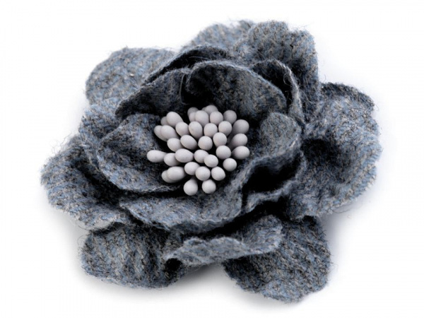 Vlněný květ s pestíky v barvě květu Ø60 mm