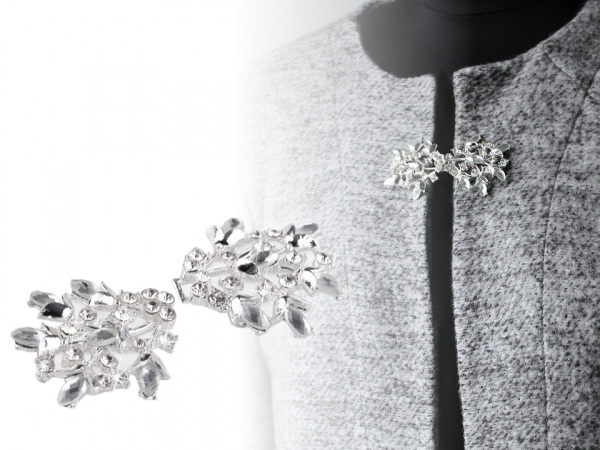 Štrasové zapínání / ozdoba