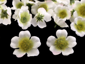 Umělý květ Ø30-35 mm