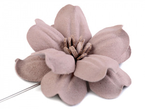 Ozdobný špendlík květ