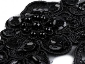 Monofilová aplikace / vsadka 7,5x26 cm s flitry a perlami