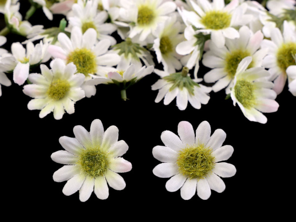 Umělý květ kopretina Ø20-25 mm