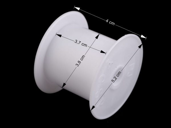 Plastová cívka 4,4x4,9 cm