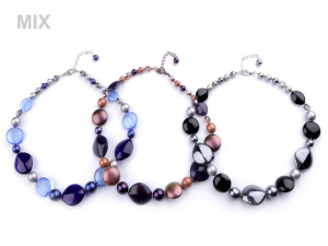 Náhrdelník ze skleněných korálků