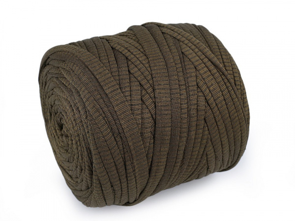 Špagety / příze Spagitolli 550-700 g