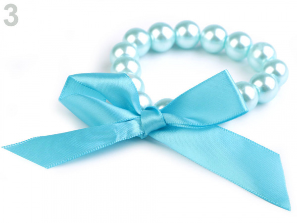 Perlový náramek s mašlí