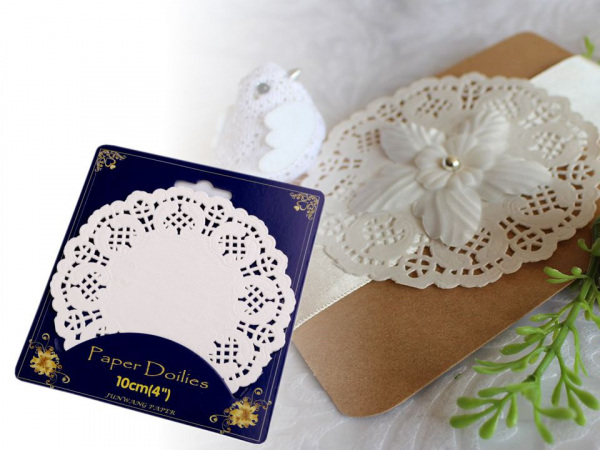 Papírová krajka k výrobě andělů a stromečků Ø11,4 cm