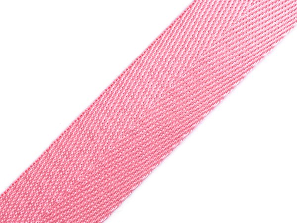 Hladký popruh s leskem šíře 25 mm