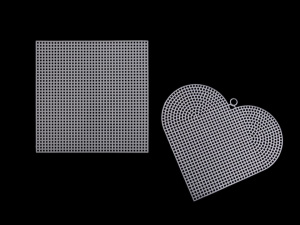 Plastová kanava / mřížka vyšívací srdce, čtverec