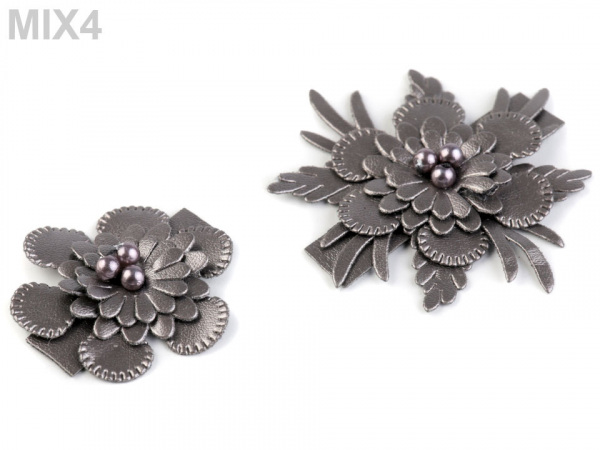 Textilní květ 3D s korálky