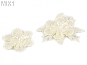 Textilní květ 3D s korálky