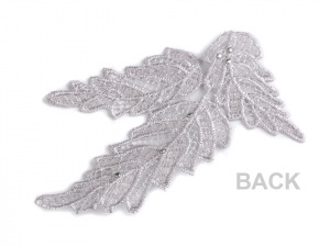 Krajková aplikace / nášivka list s perlami